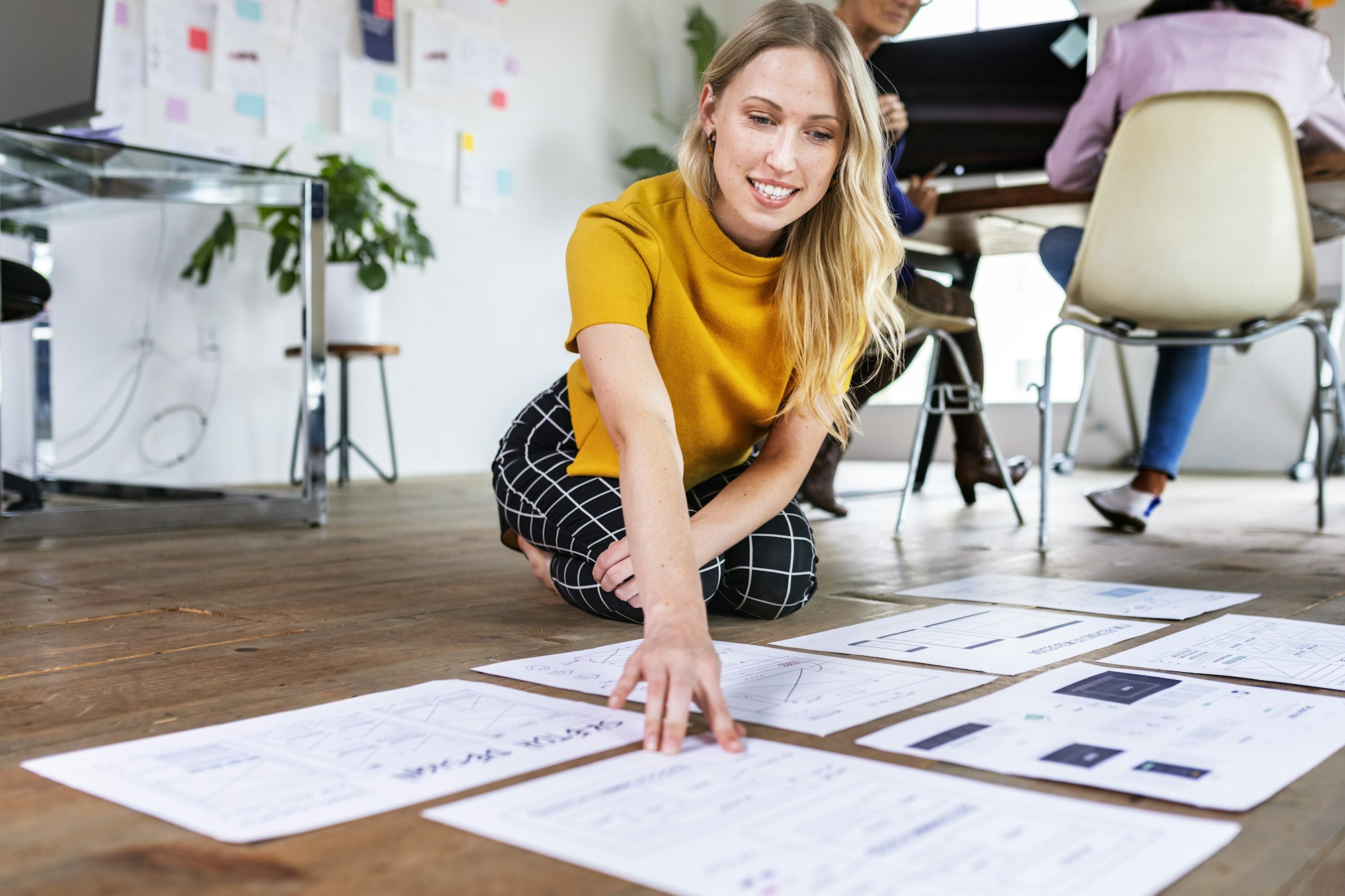 Sit on the floor planning a business strategy